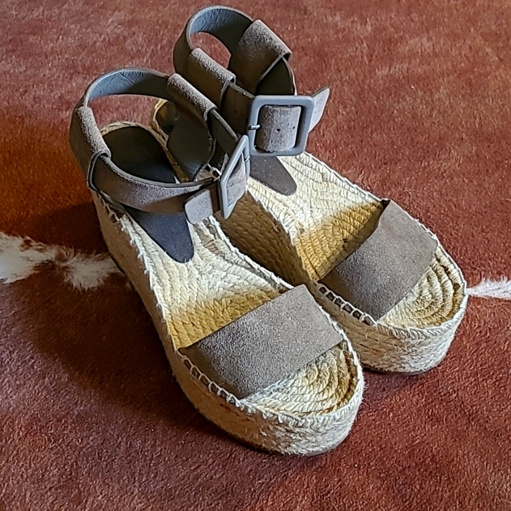 Bohemian Espadrille Wedges Size 6